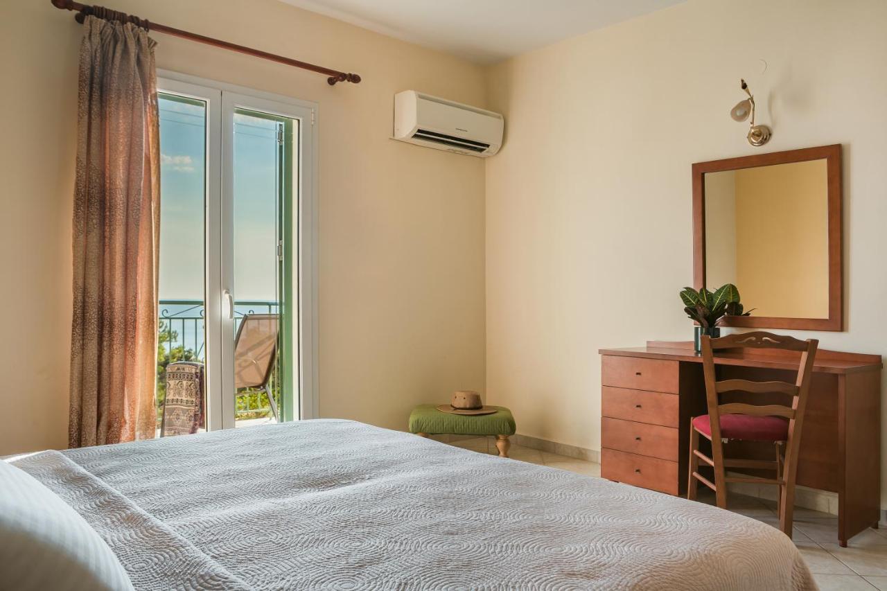 Eagle'S Nest Apartment Lourdata  Luaran gambar