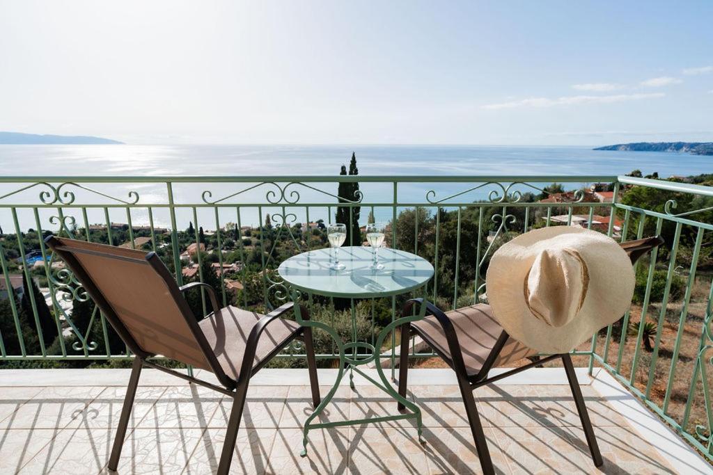 Eagle'S Nest Apartment Lourdata  Luaran gambar